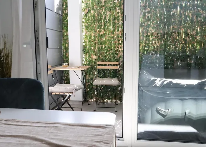 公寓 Rheinmosel Wellness 11 科布倫茨